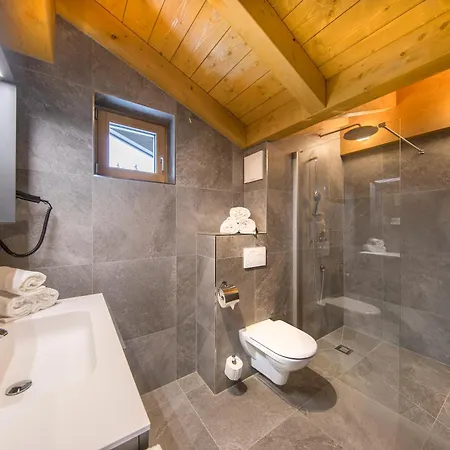 아파트 Wellnesschalet Tauern Juwel 홀레르스바흐 임 핀츠가우