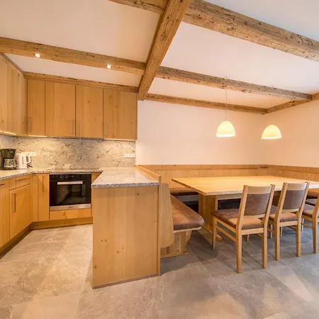 Wellnesschalet Tauern Juwel Apartamento *